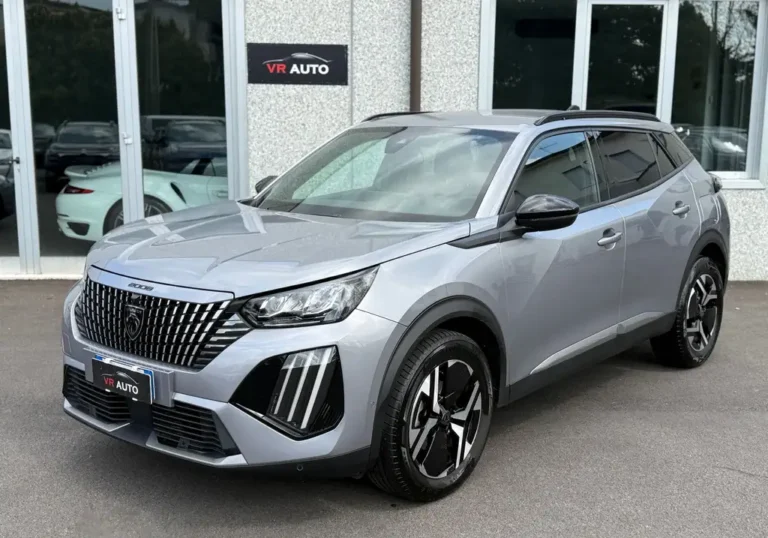 Peugeot 2008 FULL OPTIONAL TELECAMERA/CARPLAY/FULL LED 1.2 puretech Allure *PROMO FIN
